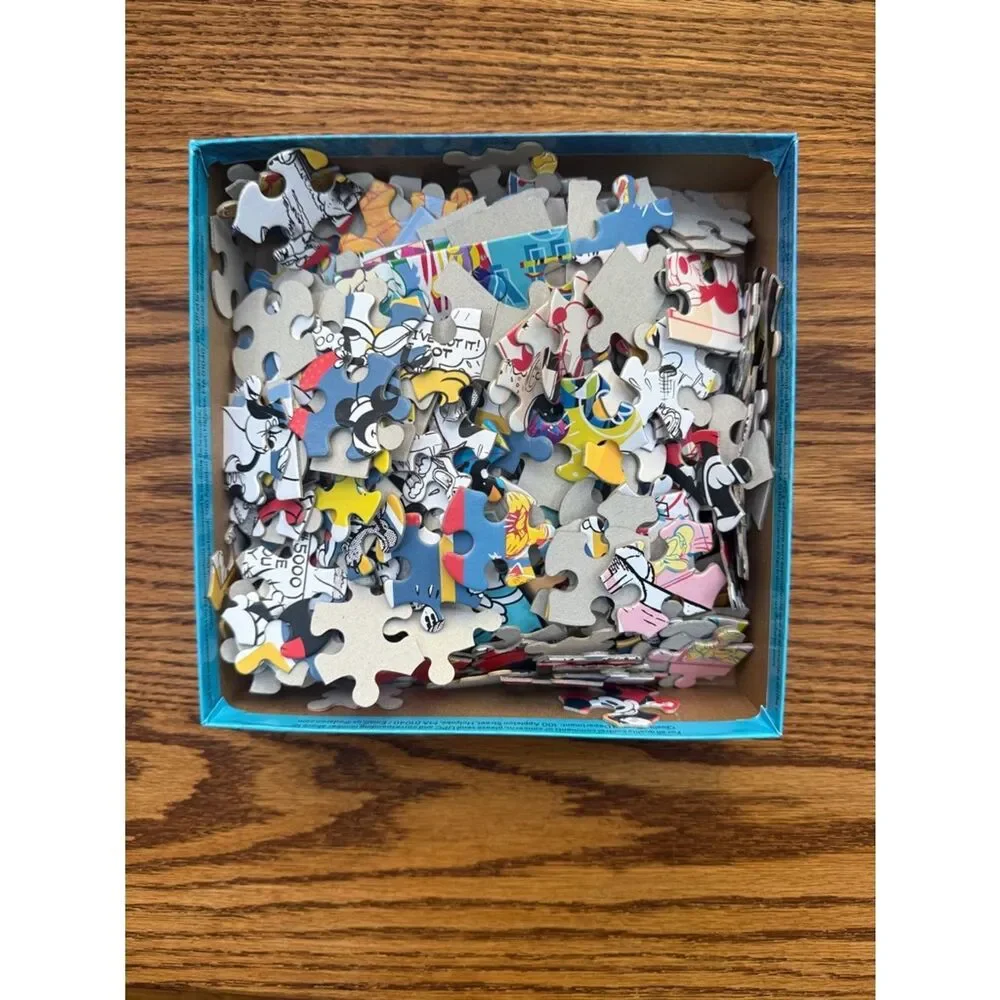 Disney Mickey and Friends Puzzle - Red, Yellow, Blue, Black, White